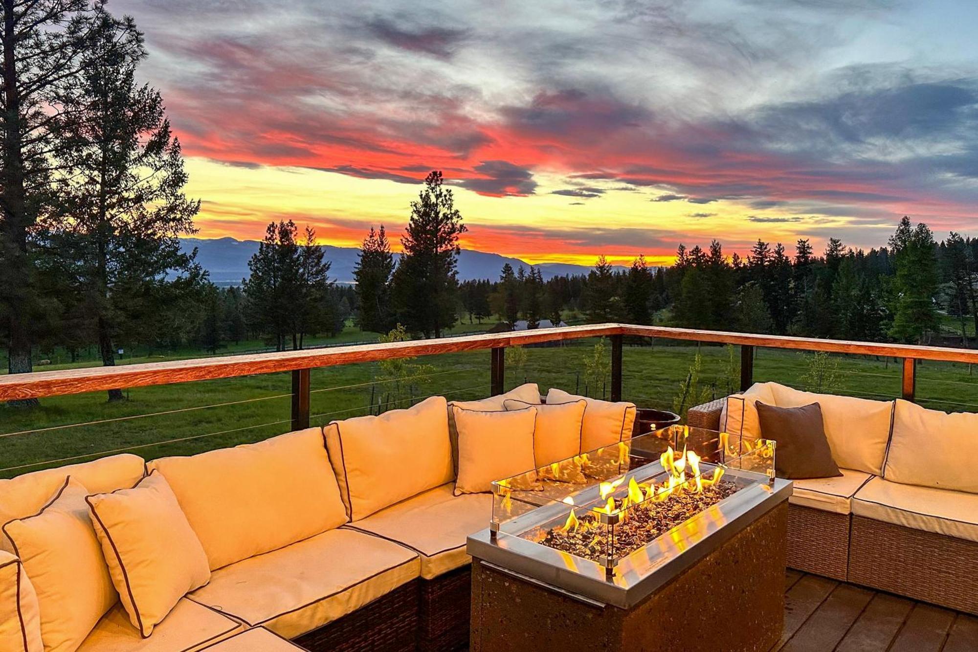 Eureka Sunset Valley Retreat With Hot Tub And Views! Eksteriør billede